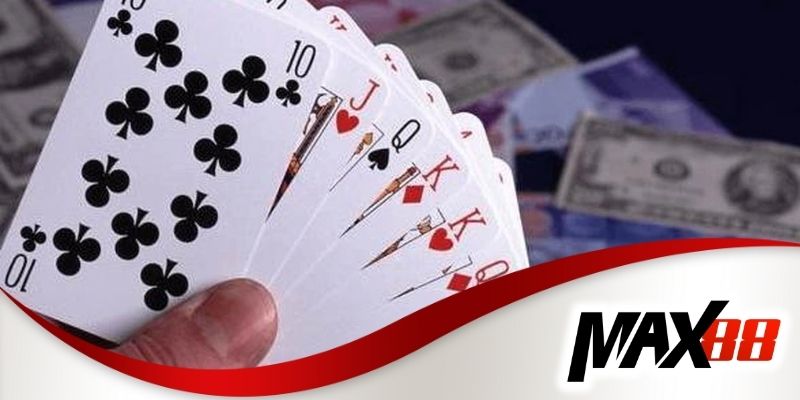 Mẹo giữ bài và đánh đôi thông đúng thời điểm hợp lý tại Max88
